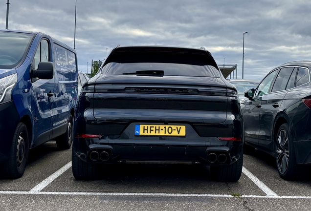 Porsche 9YA Cayenne Turbo E-Hybrid