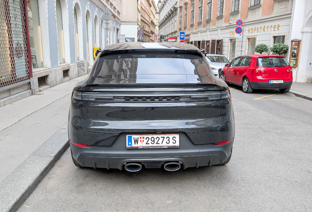 Porsche Cayenne Coupé Turbo E-Hybrid