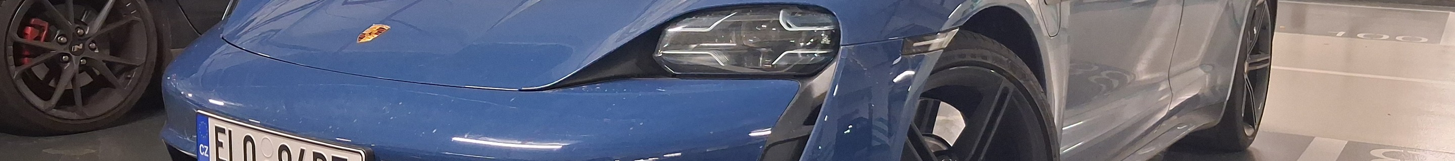 Porsche Taycan Turbo Sport Turismo