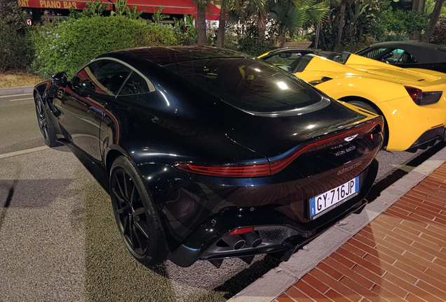 Aston Martin V8 Vantage 2018