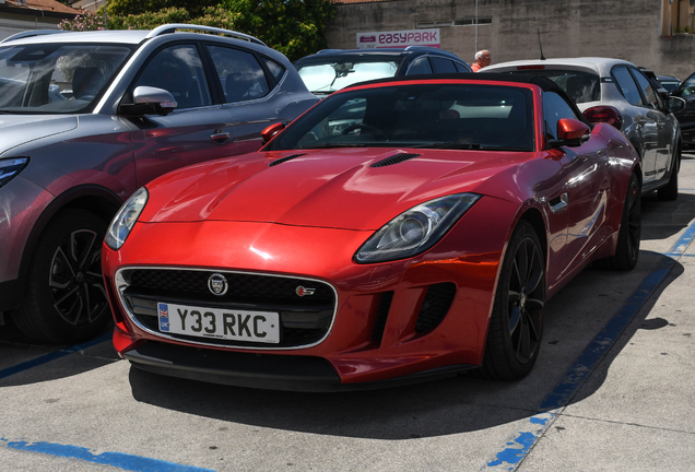 Jaguar F-TYPE S Convertible
