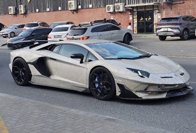 Lamborghini Aventador LP700-4