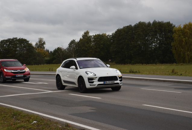 Porsche 95B Macan GTS MkI