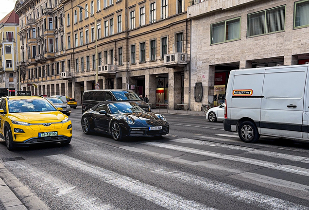 Porsche 992 Carrera 4S Cabriolet MkI