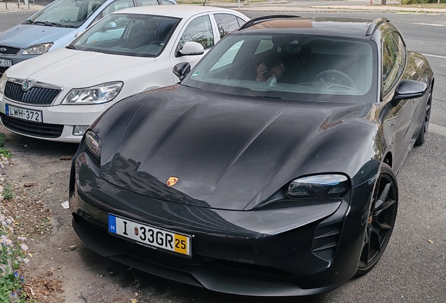 Porsche Taycan GTS Sport Turismo MkI