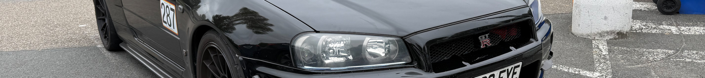 Nissan Skyline R34 GT-R V-Spec II