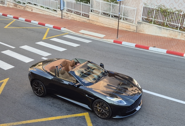 Aston Martin DB12 Volante