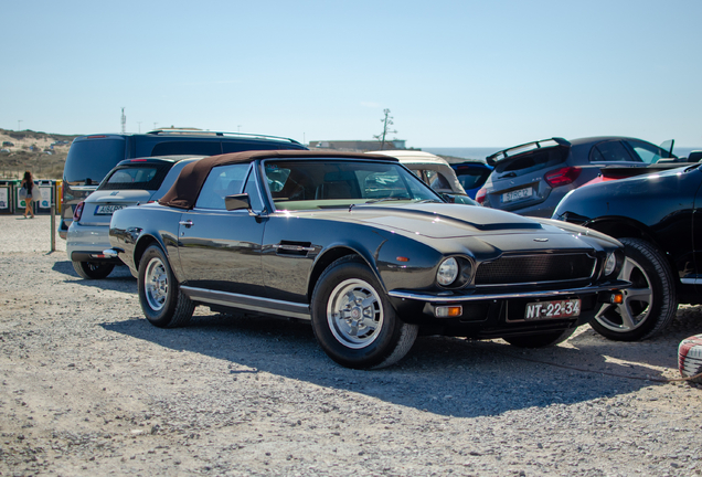 Aston Martin V8 Volante 1978-1990