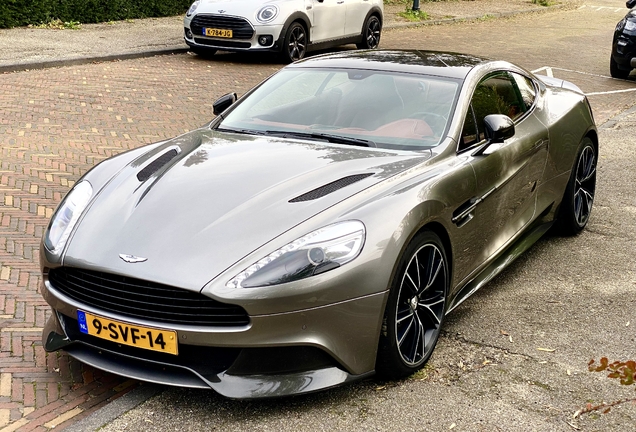 Aston Martin Vanquish 2013