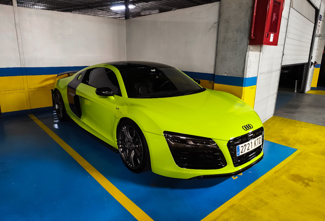 Audi R8 V10 2013