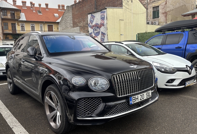 Bentley Bentayga Azure 2024