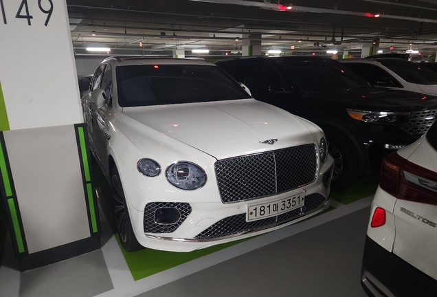 Bentley Bentayga V8 2021