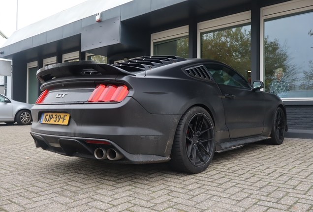 Ford Mustang GT 2015