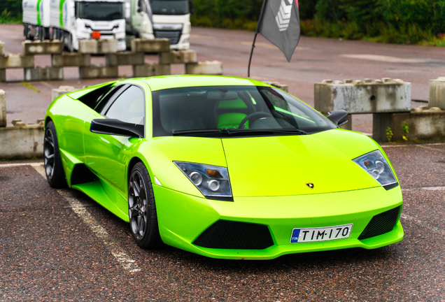 Lamborghini Murciélago LP640