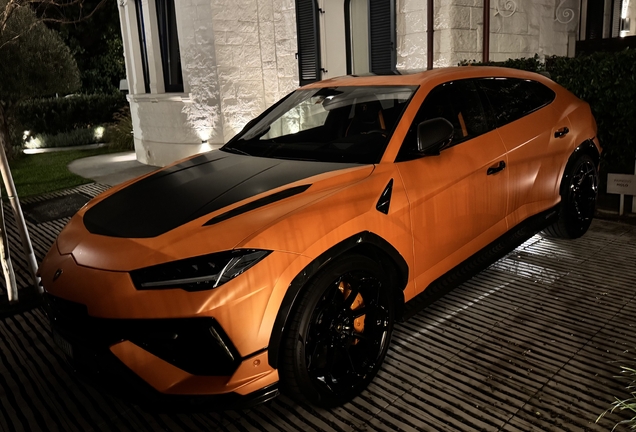 Lamborghini Urus Performante