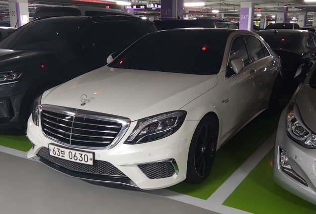 Mercedes-Benz S 63 AMG V222