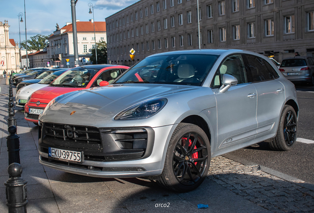 Porsche 95B Macan GTS MkIII