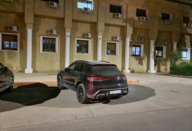 Porsche 95B Macan GTS MkIII