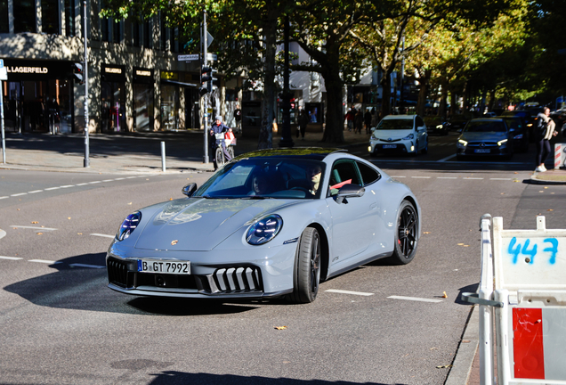 Porsche 992 Carrera 4 GTS MkII