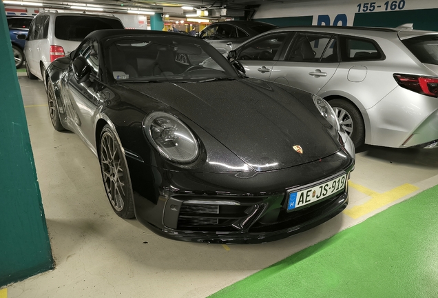 Porsche 992 Carrera 4S Cabriolet MkI