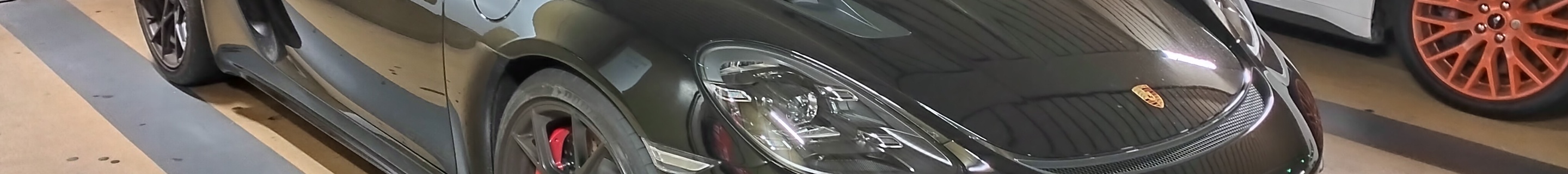 Porsche 718 Cayman GT4 RS