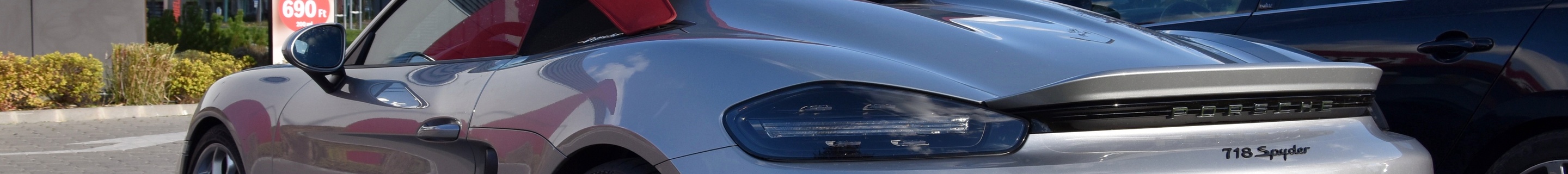 Porsche 718 Spyder
