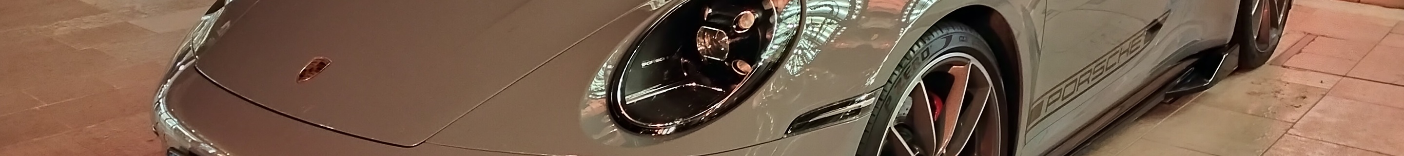 Porsche 992 Carrera 4S MkI