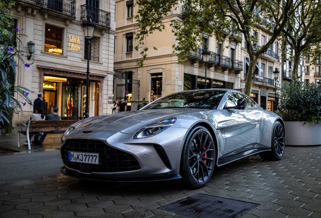 Aston Martin Vantage 2024