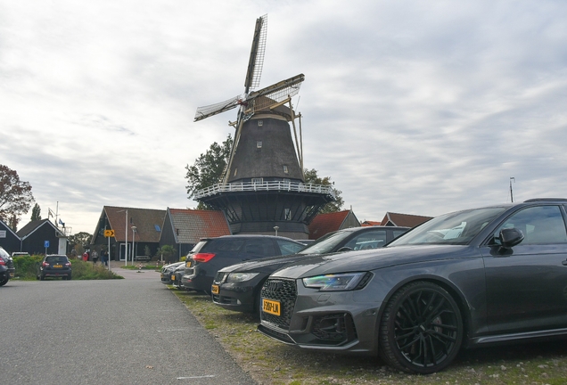 Audi RS4 Avant B9