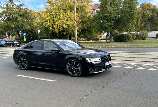 Audi S8 D4 Plus