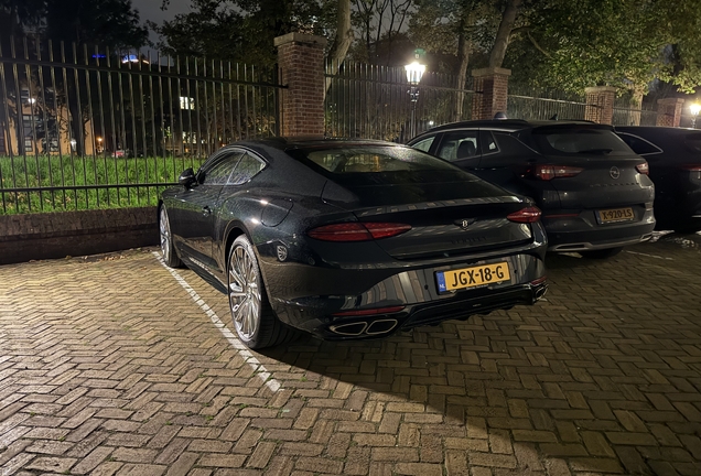 Bentley Continental GT Mulliner 2025