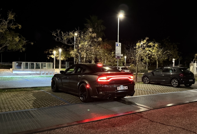 Dodge Charger SRT Hellcat Widebody