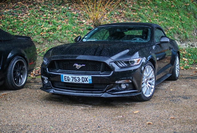 Ford Mustang GT Convertible 2015