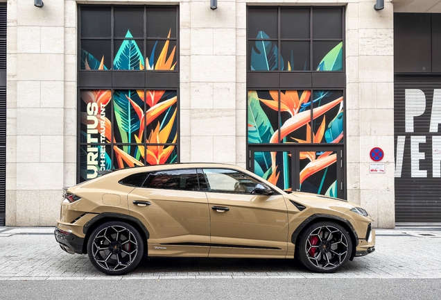 Lamborghini Urus Performante