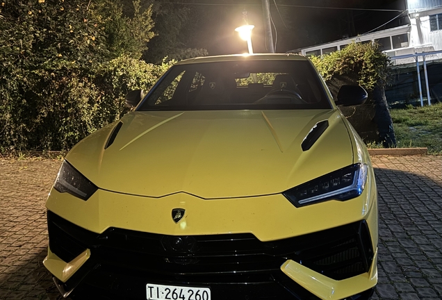 Lamborghini Urus S