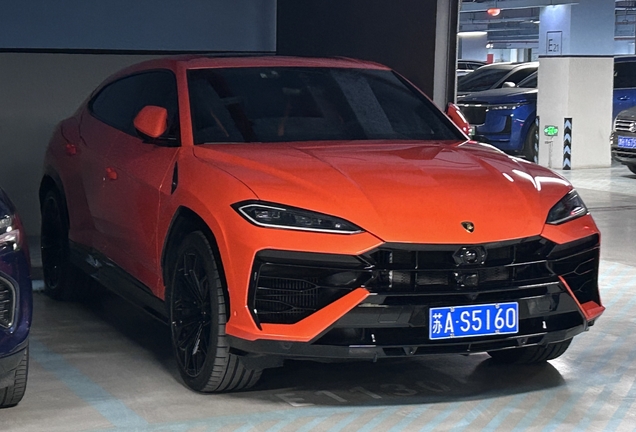 Lamborghini Urus SE