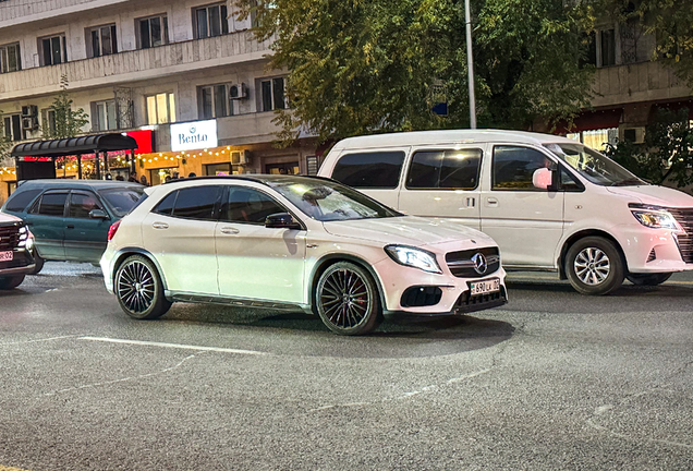 Mercedes-AMG GLA 45 X156 2017