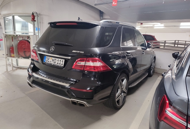Mercedes-Benz ML 63 AMG W166