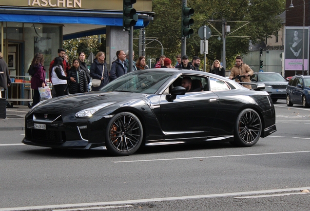Nissan GT-R 2019 Prestige Edition