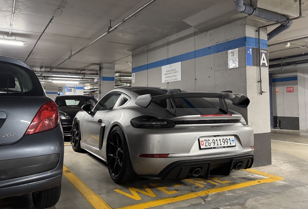 Porsche 718 Cayman GT4 RS