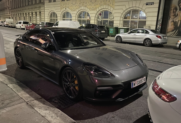 Porsche 971 Panamera Turbo S E-Hybrid MkI