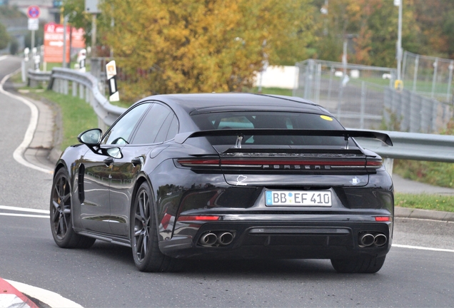 Porsche 972 Panamera Turbo GT