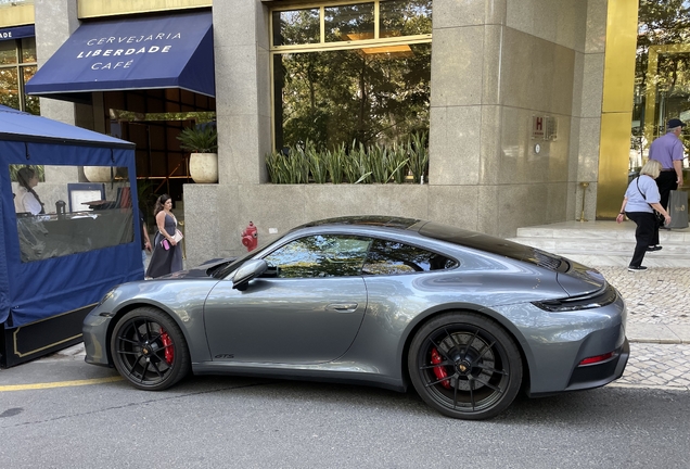 Porsche 992 Carrera 4 GTS MkII