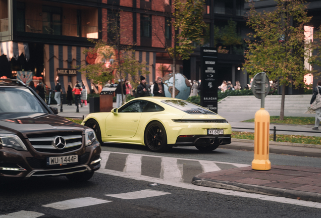 Porsche 992 Carrera 4 GTS MkII