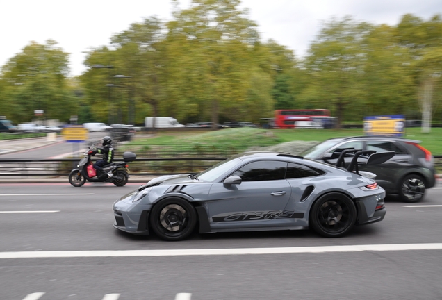 Porsche 992 GT3 RS MkI Weissach Package