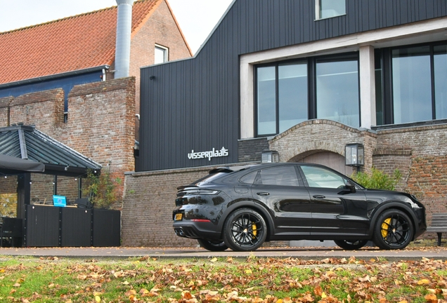 Porsche Cayenne Coupé Turbo E-Hybrid