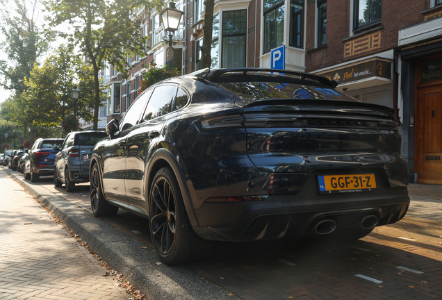Porsche Cayenne Coupé Turbo E-Hybrid