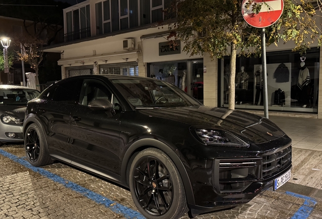 Porsche Cayenne Coupé Turbo E-Hybrid