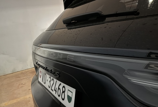 Porsche Cayenne Turbo S E-Hybrid