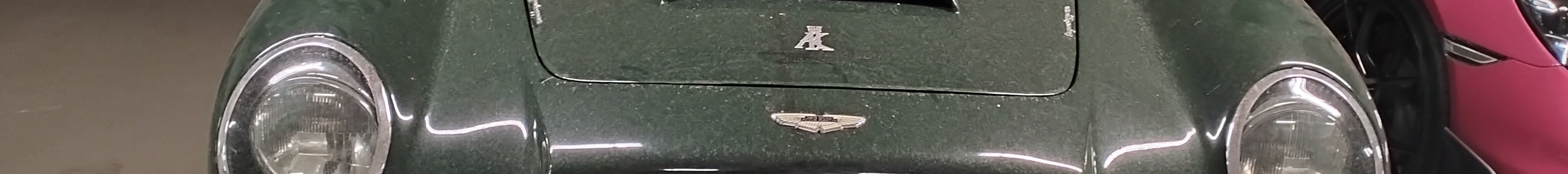 Aston Martin DB6 MKI